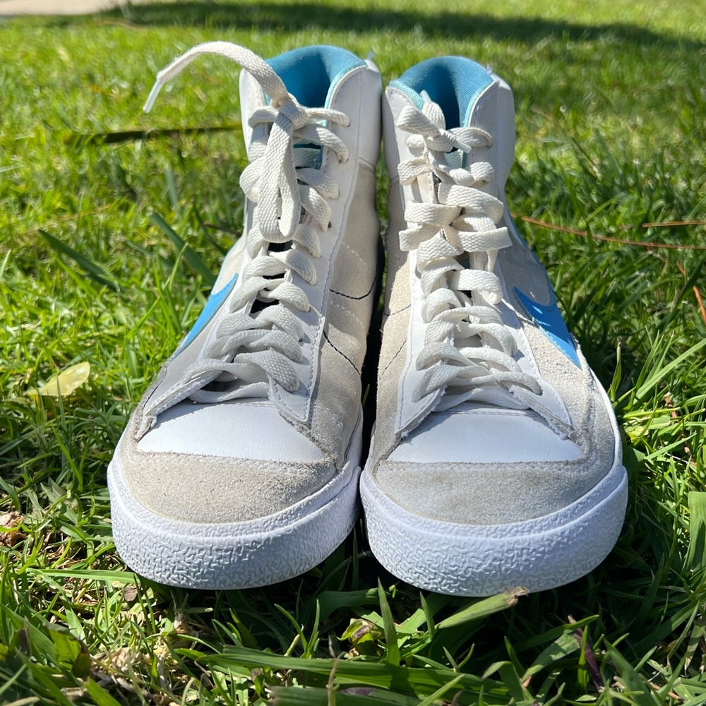 Women’s Blazer Mid ‘77